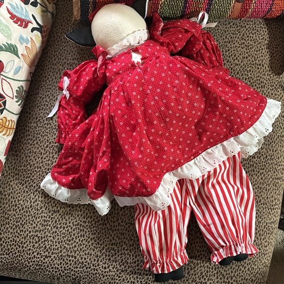 Handmade Fancy Cow - Picture 4 of 7